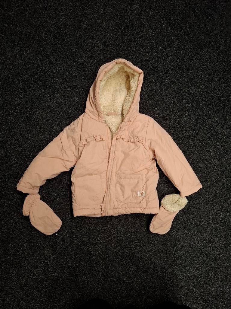 Winterjas met handschoenen meisje maat 86, Kinderen en Baby's, Babykleding | Overige, Ophalen of Verzenden, Zeeman, Meisje