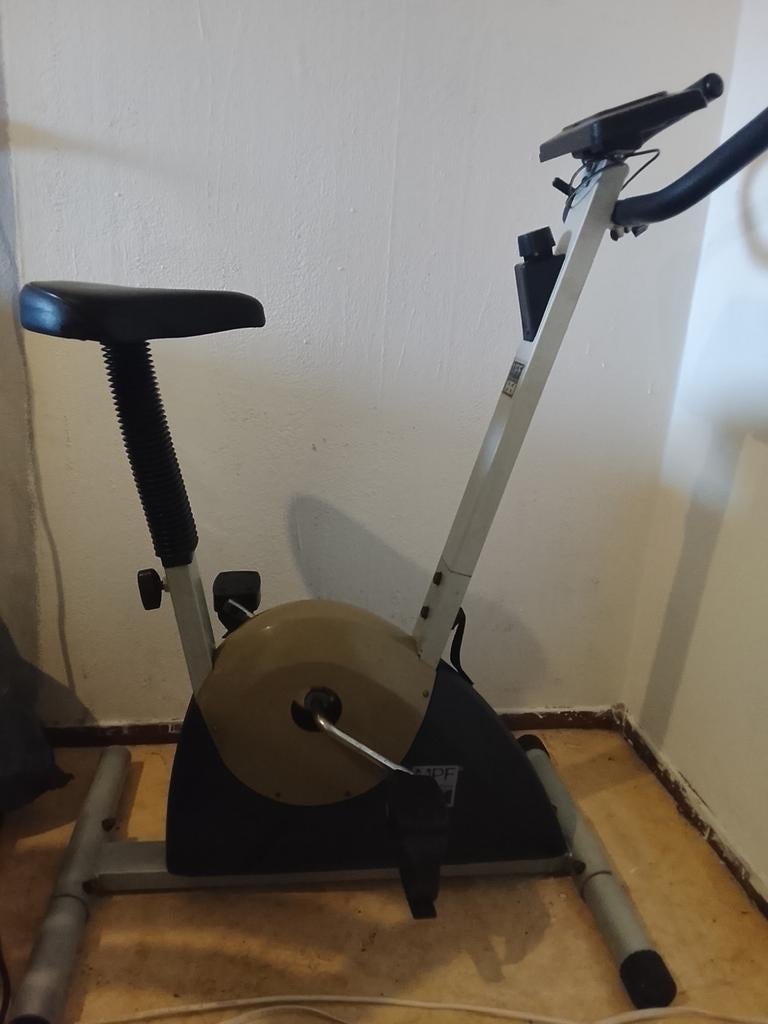 MPF Hometrainer - Fitness voor thuis!, Sport en Fitness, Fitnessapparatuur, Ophalen of Verzenden