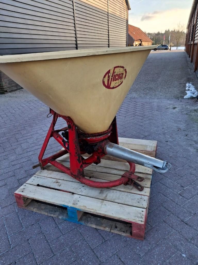 vicon pendelstrooier, Zakelijke goederen, Ophalen, Weidebouw