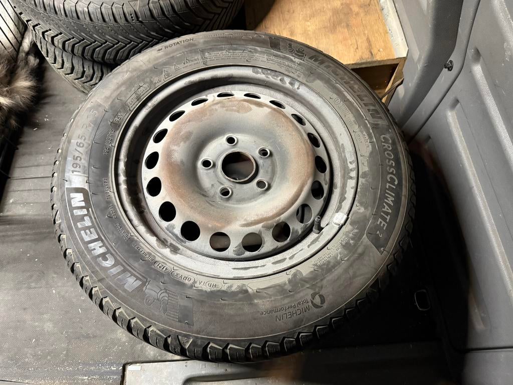 Michelin Crossclimate 2 allseason | 195/65 R 15 | 5x112, Ophalen, Gebruikt, 15 inch, Banden en Velgen