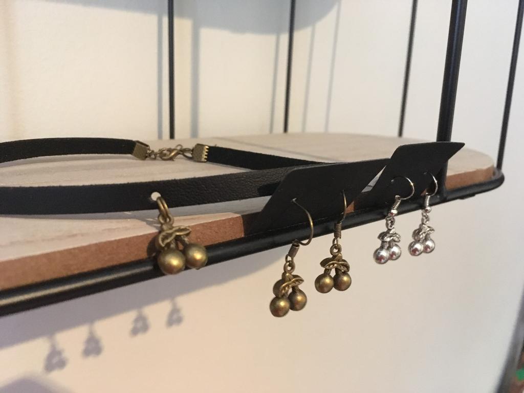 Kersen, Overige materialen, Hangers, Nieuw, Ophalen of Verzenden