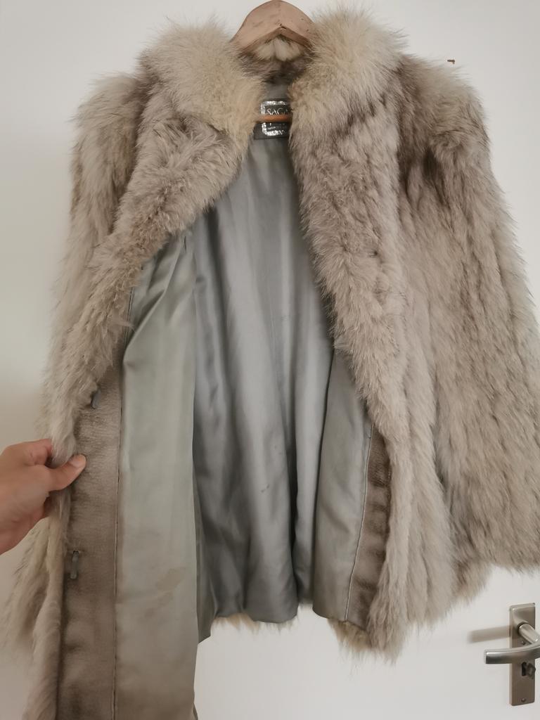 Vintage Saga Fox bontjas - Maat M/L, Kleding | Dames, Jassen | Winter, Ophalen of Verzenden, Gedragen, Maat 38/40 (M), Beige