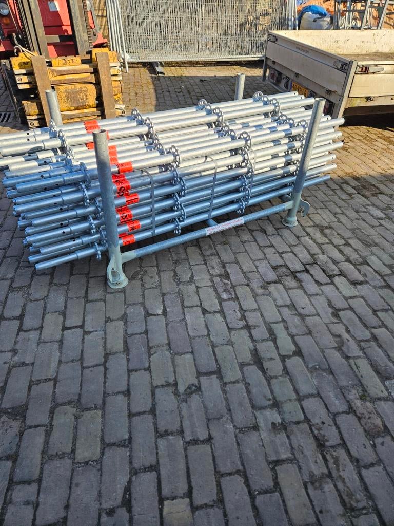 Layher allround compatible staanders 2 mtr met pen nieuw, Ophalen, MJ, ., Overige typen