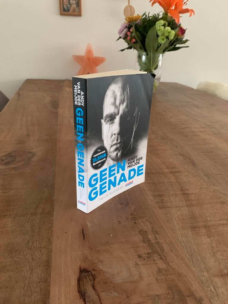 Geen Genade - Andy van der Meijde, Ophalen of Verzenden, Gelezen, Sport