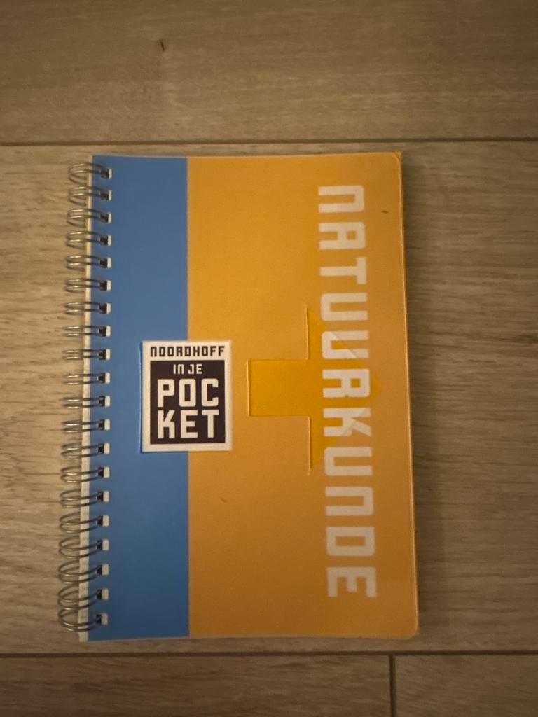 Pocketboek Natuurkunde, Ophalen of Verzenden, Beta, Zo goed als nieuw, Overige niveaus