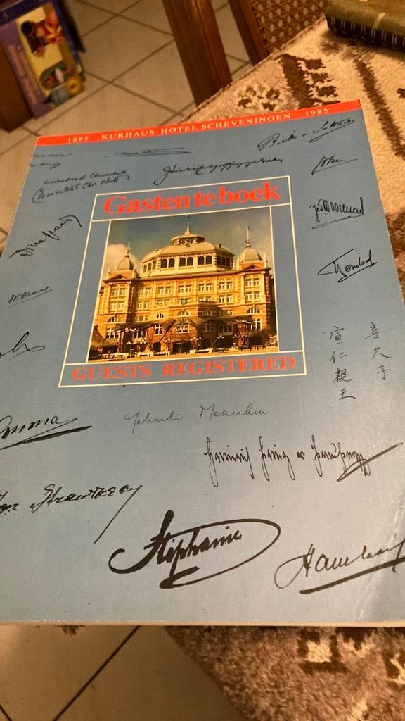 Scheveningen  Kurhaus.  Gasten te boek, Ophalen of Verzenden, Zo goed als nieuw