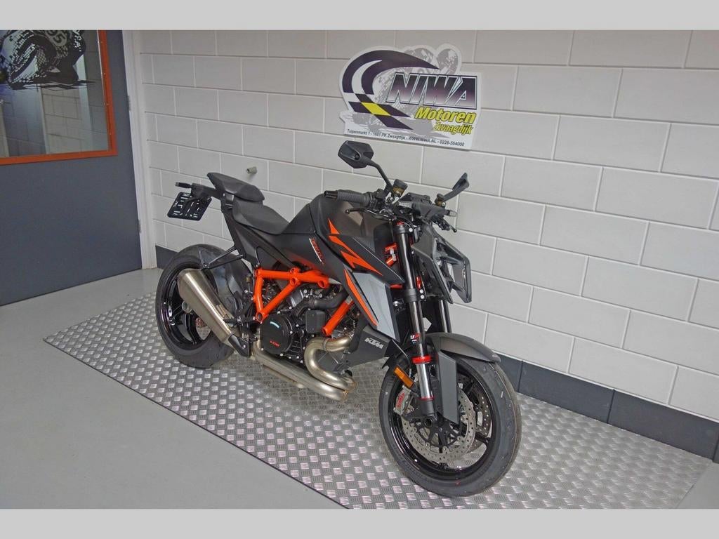KTM 1390 SUPER DUKE R EVO - foto 2