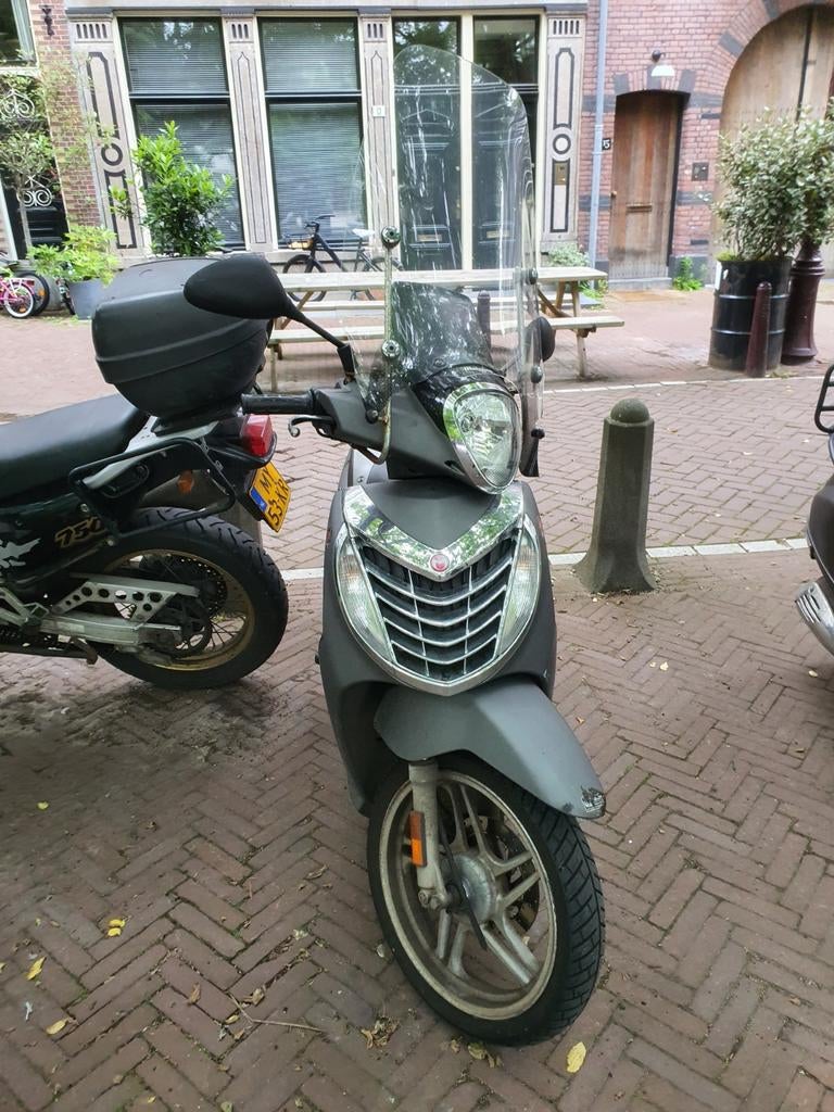 Scooter Agm vx 50 en malligutti 50, Ophalen