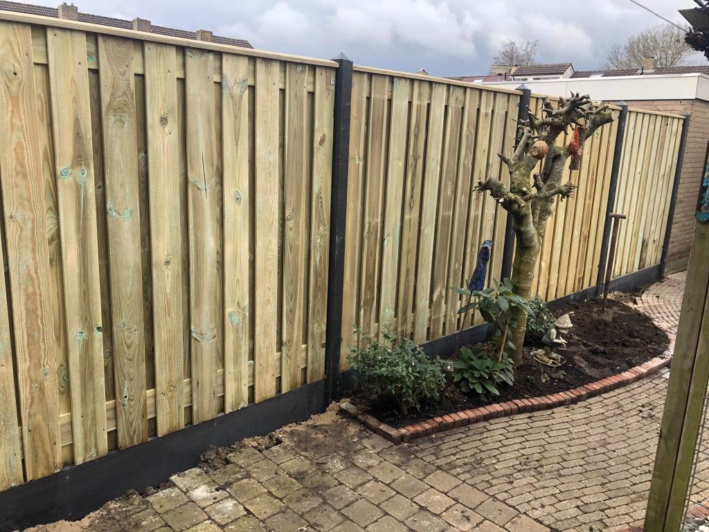 Hout beton schutting 21 planks Grenen A-kwaliteit+ plaatsen, Ophalen, 1 tot 2 meter, Minder dan 3 meter, Nieuw