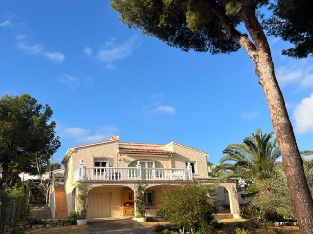 Mooie vakantievilla in Moraira 2-8 personen, met zwembad, Vakantie, Vakantiehuizen | Spanje, 8 personen, 4 of meer slaapkamers