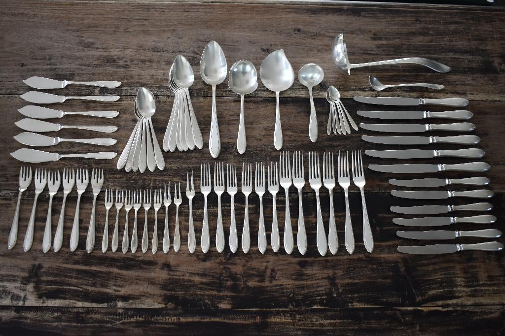 Keltum Van Kempen P2 Puntfilet 6 persoons cassette bestekset, Antiek en Kunst, Antiek | Bestek, Ophalen of Verzenden