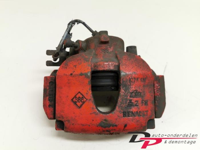 Remklauw (Tang) rechts-voor van een Renault Laguna