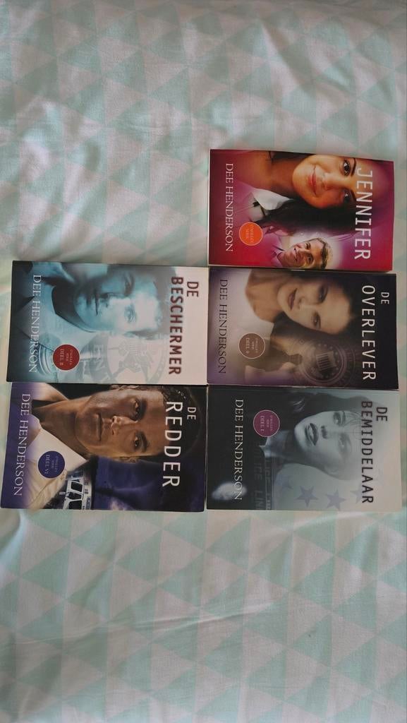 O'Malley Serie - Dee Henderson, Ophalen of Verzenden, Zo goed als nieuw