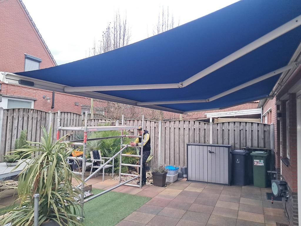 Elektrisch zonnescherm zonwering 650 x 300cm incl windsensor, Tuin en Terras, Zonneschermen, Ophalen, Gebruikt, 450 cm of meer