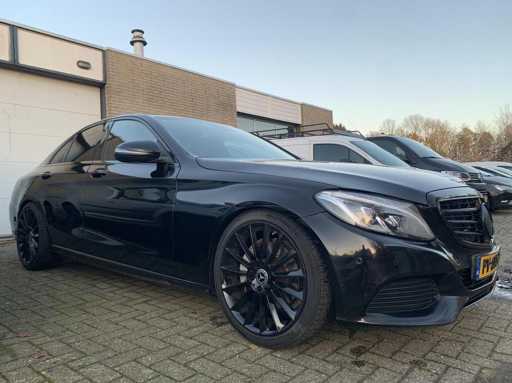 Mercedes C-klasse 250 CDI 4MATIC AMG Navi 19” LM Velgen Ai, Automaat, 4 cilinders, Leder en Stof, Zwart