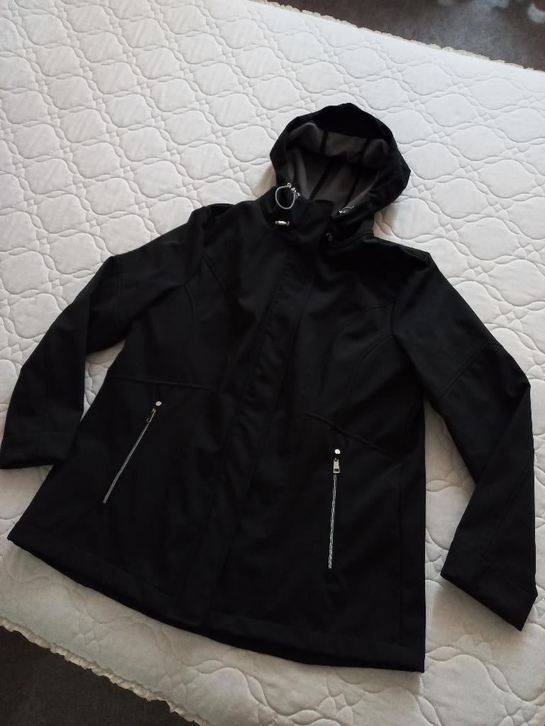 Soft Shell jas dames zwart als nieuw XL, Kleding | Dames, Jassen | Zomer, Ophalen of Verzenden, Zo goed als nieuw, Maat 46/48 (XL) of groter