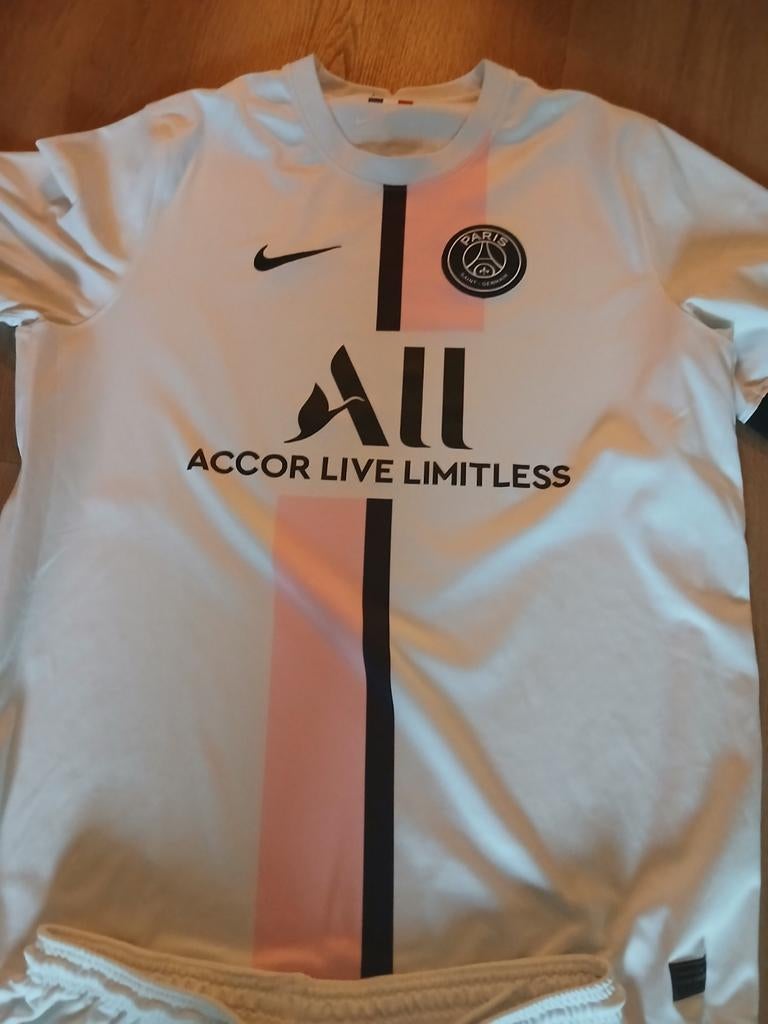 PSG UITSHIRT 2021-2022 maat XL, Maat XL, Ophalen of Verzenden, Zo goed als nieuw, Shirt