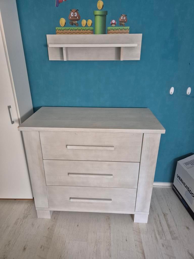 Commode greywash met 3 lades, Kinderen en Baby's, Kinderkamer | Commodes en Kasten, Gebruikt, Commode, 90 tot 105 cm, 75 tot 100 cm