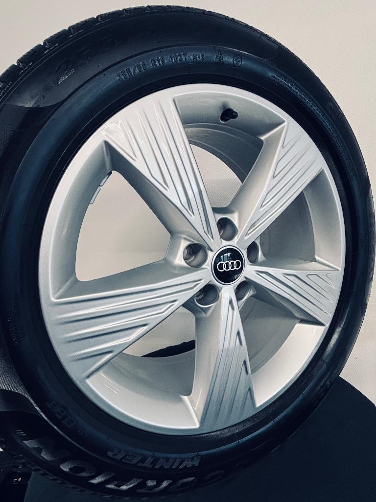 DEMOSET 19” Audi Q4 velgen + winterbanden, Overige, Gebruikt, Overige, Banden en Velgen