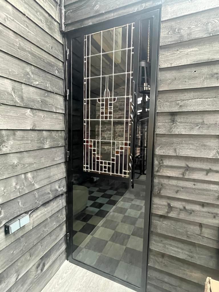 Stalen deur met glas in lood. Nieuw showroom model. Modern, Ophalen, 215 cm of meer, Binnendeur, Glas