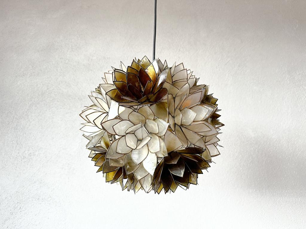 Vintage Capiz hanglamp, Huis en Inrichting, Lampen | Hanglampen, Niet ingevuld, Overige materialen, Mid century modern, Niet ingevuld