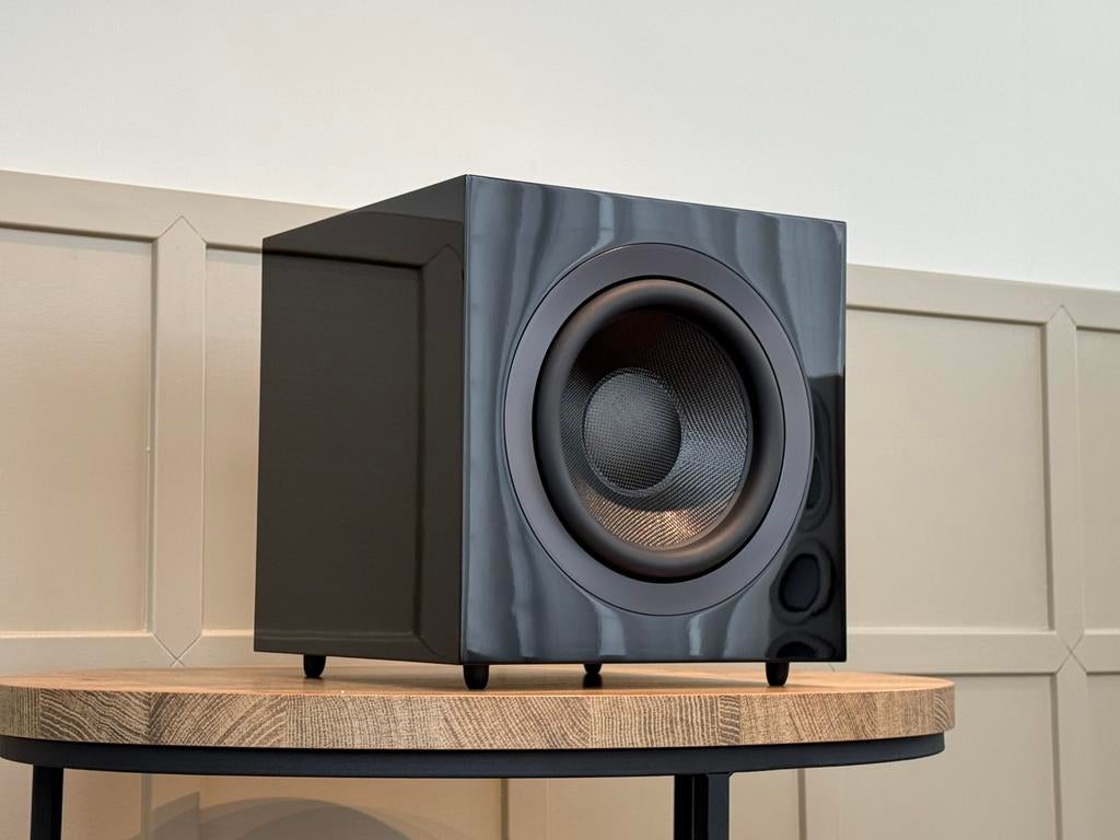 B&W DB4S, Subwoofer, Ophalen of Verzenden, Zo goed als nieuw, Bowers & Wilkins (B&W)