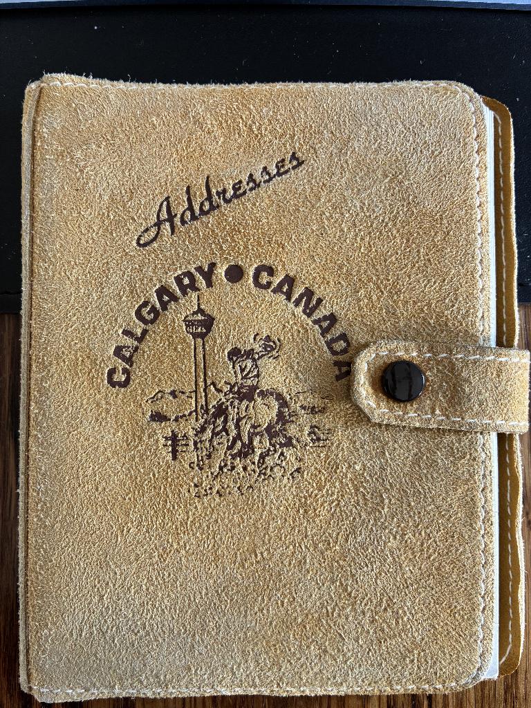 Vintage telefoonboekje uit Calgary Canada, Verzenden, Zo goed als nieuw