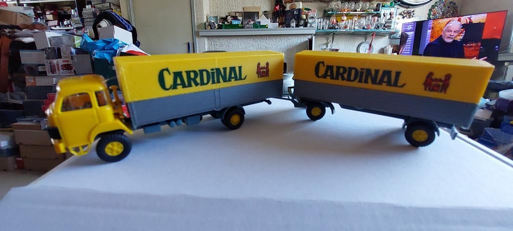 H0LK 0403 SAURER VRACHTWAGEN 1/87, Ophalen of Verzenden, Zo goed als nieuw, Bus of Vrachtwagen, Overige merken