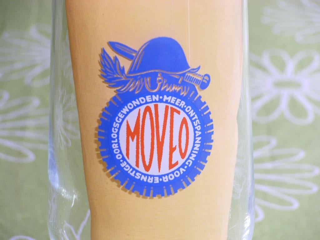 MOVEO - Meer ontspanning voor ernstige Oorlogsgewonden -glas, Verzamelen, Ophalen of Verzenden, Overige soorten, Nederland, Overige typen