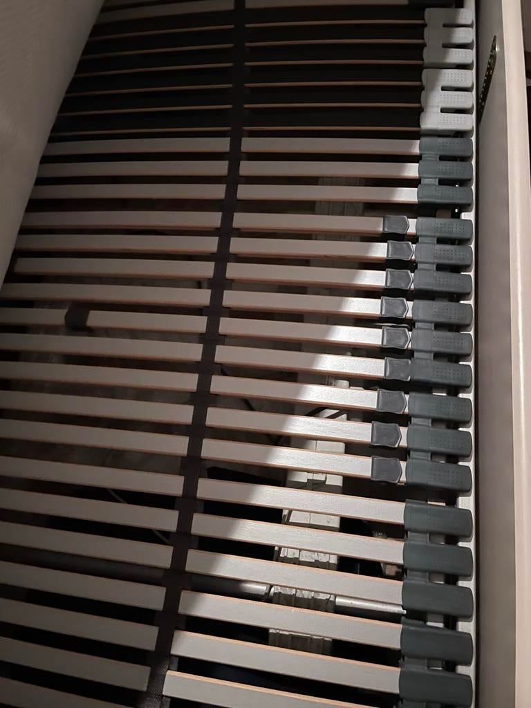 MOET NU WEG - elektrisch verstelbare lattenbodem (2 x), Ophalen, Gebruikt, 90 cm, Eenpersoons