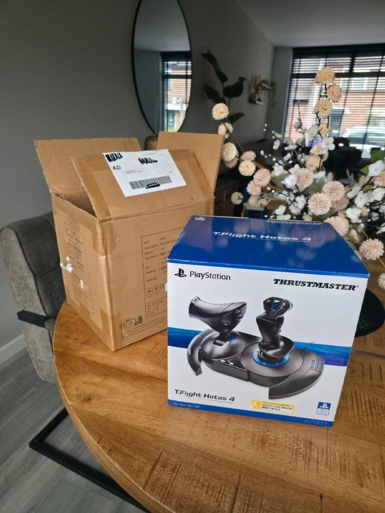Thrustmaster T.Flight Hotas 4 - NIEUW, Ophalen of Verzenden, Nieuw, Playstation 5