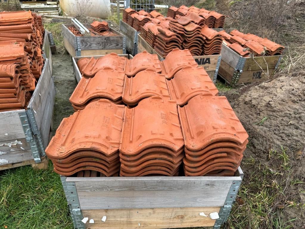 Dakpannen Paul Teeuwen, JD Belfeld, Ophalen, Steen of Klei, 15 m² of meer, Dakpannen