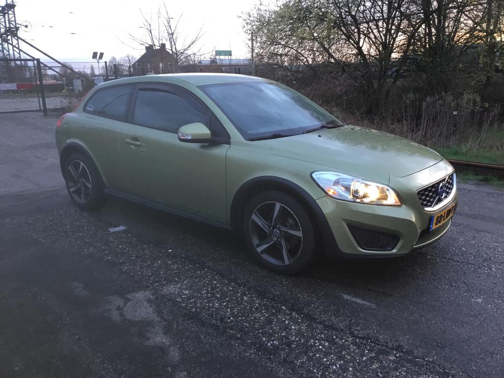 Volvo C30 1.6 2010 Groen, Auto's, Volvo, Voorwielaandrijving, 1596 cc, Zwart, 4 stoelen
