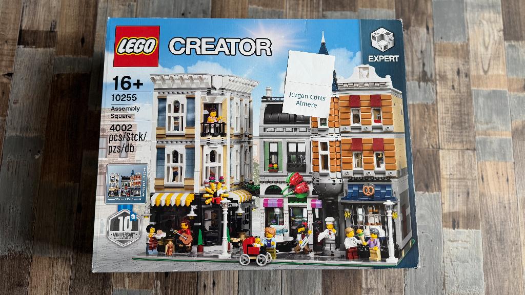 Lego Assembly Square (10255) - Nieuw in doos, Nieuw, Ophalen of Verzenden, Compleet, Lego