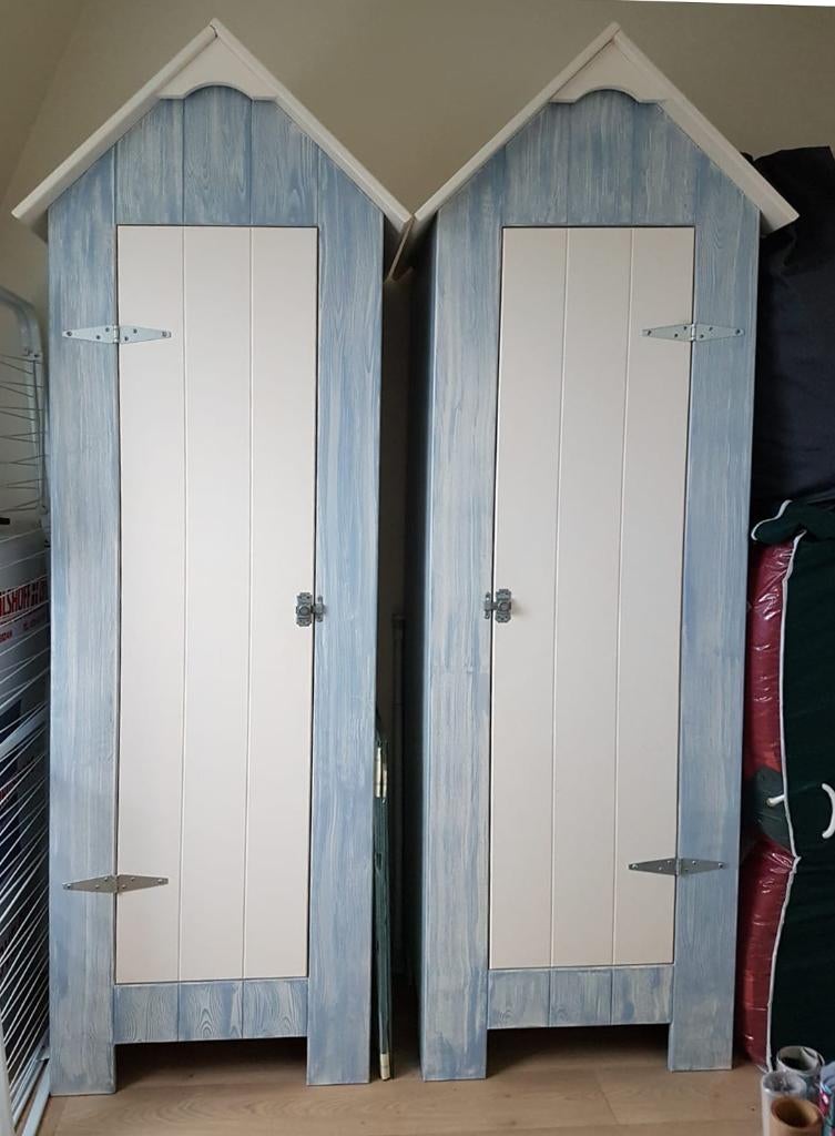 Strandhuis kasten | 2 stuks, Ophalen, 50 tot 100 cm, Zo goed als nieuw, 50 tot 75 cm