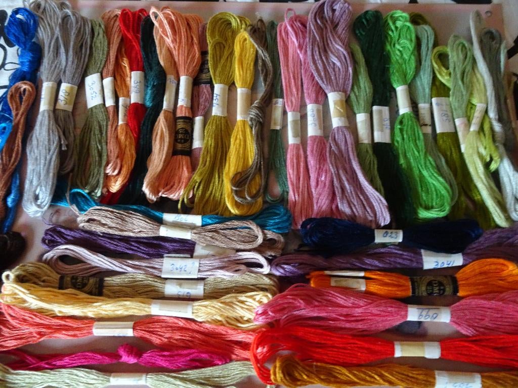 borduurzijde, Ophalen of Verzenden, Gebruikt, Borduurgaren of Zijde