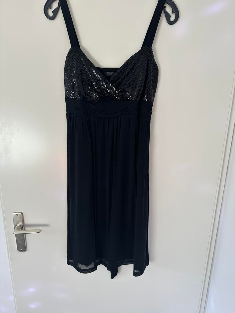 Zwart jurkje, Kleding | Dames, Jurken, Maat 38/40 (M), Zwart, Ophalen of Verzenden, Zo goed als nieuw