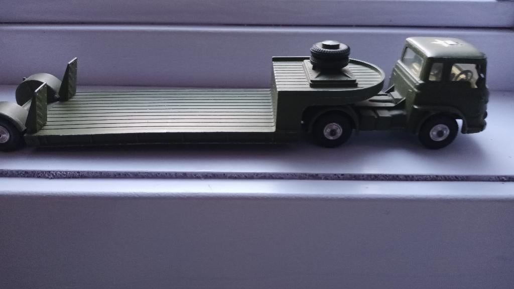 Corgi Tractor Unit, Ophalen of Verzenden, Zo goed als nieuw, Bus of Vrachtwagen, Corgi