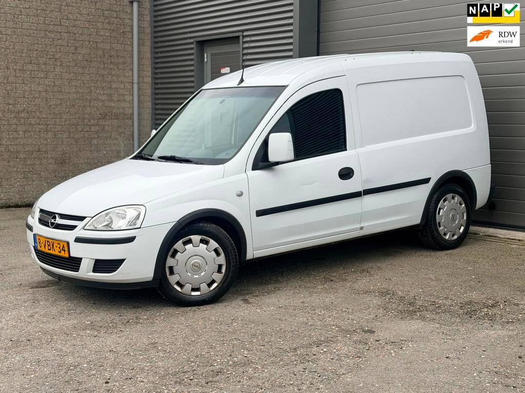 Opel Combo 1.3 CDTi Comfort, Gebruikt, 4 cilinders, 1210 kg, Origineel Nederlands