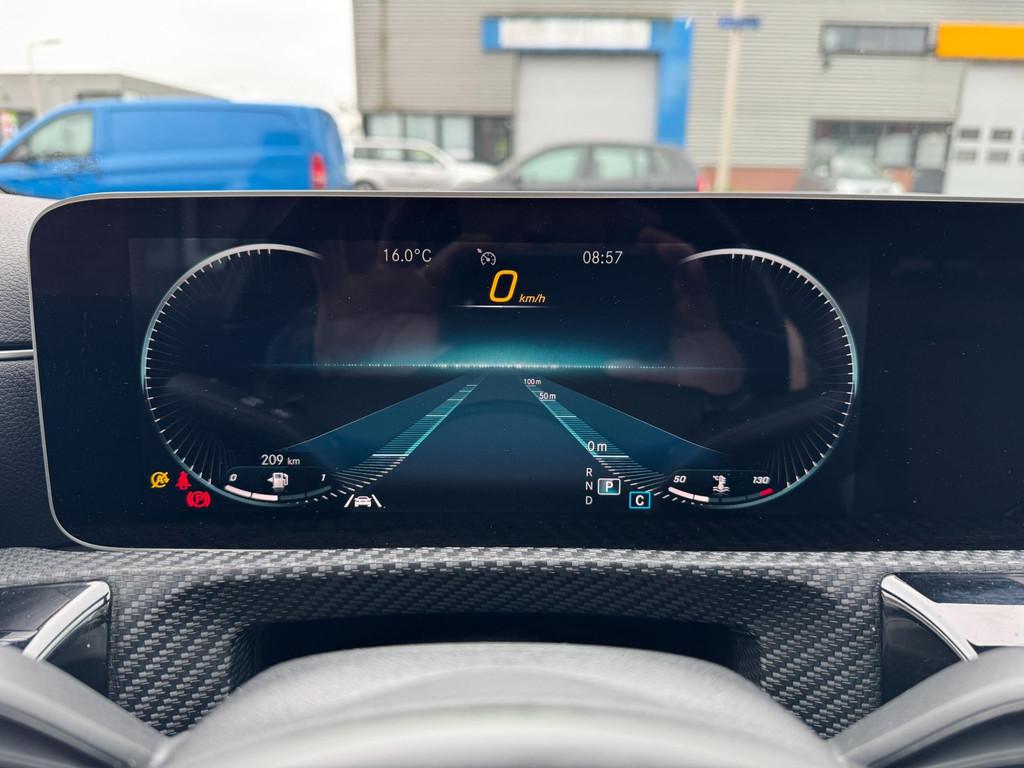 Mercedes-Benz A-klasse A200 LED Pano Widescreen Camera Navi, Gebruikt, 4 cilinders, Leder en Stof, 163 pk