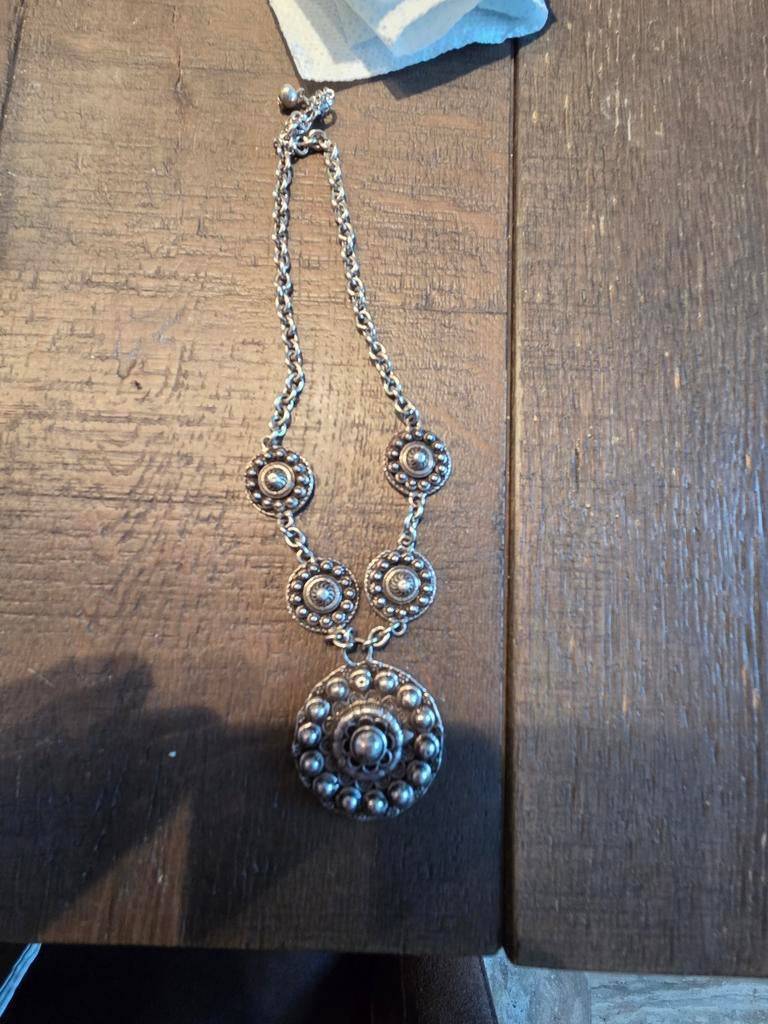 Zeeuwse ketting een egte eyecatcher, Ophalen of Verzenden