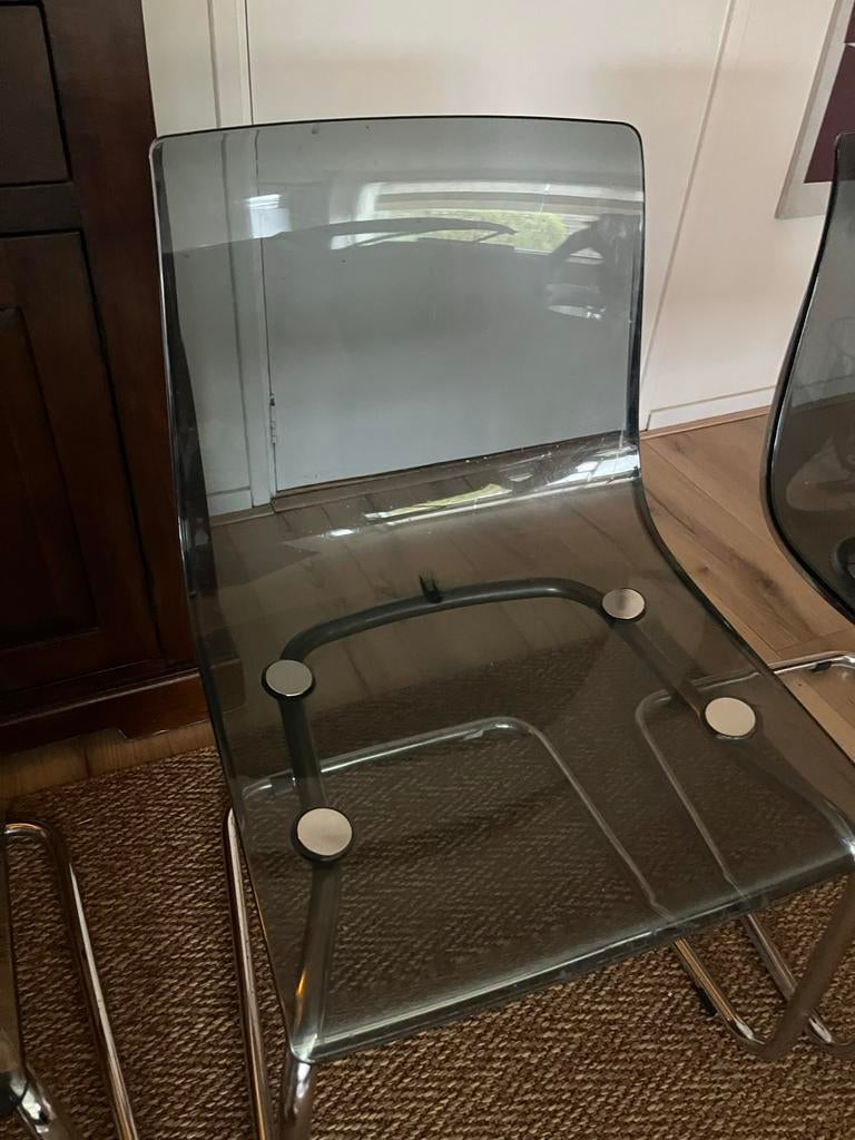 IKEA stoel, transparant grijs, modern design 4x, Kunststof, Gebruikt, Ophalen of Verzenden, Eén