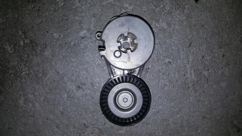 Spanroller Audi A4 1.8 TFSi 2010, Ophalen of Verzenden