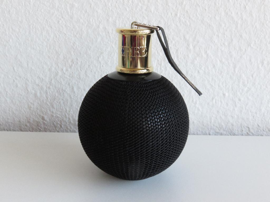 Ferre by Gianfranco Ferre for Women Eau de toilette 100 ml, Ophalen of Verzenden, Zo goed als nieuw, Parfumfles, Gevuld