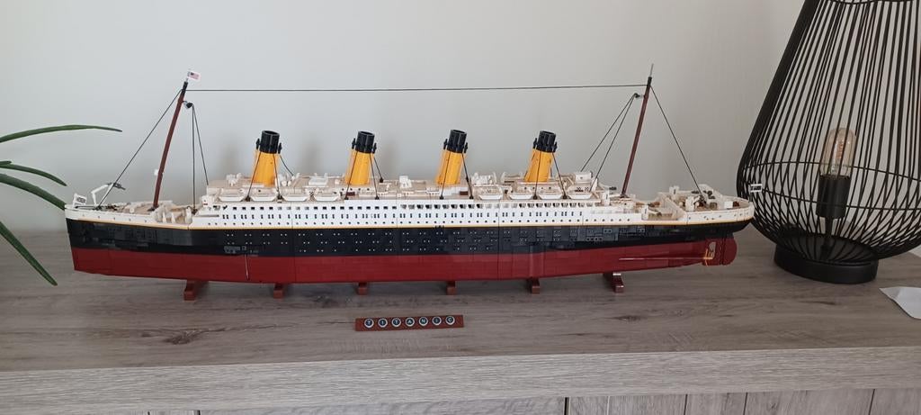 Titanic 9090 stukjes, Ophalen of Verzenden, Zo goed als nieuw