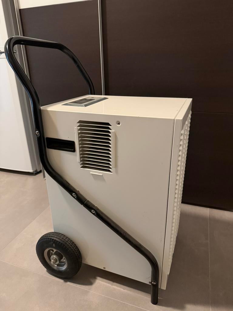 Luchtontvochtiger Trotec Vochtvreter, Ophalen, Zo goed als nieuw, Afzuiger