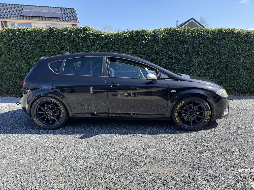 SEAT Leon 2.0 TFSI FR | Raceauto / Trackday | FIA Rolkooi |, Stof, Gebruikt, Zwart, Zwart