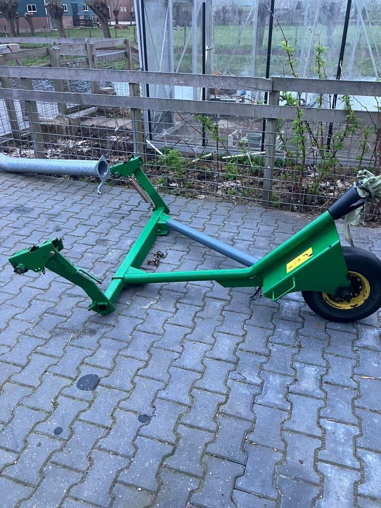 Kantelaar John Deere 744 balenpers, Ophalen, Gebruikt