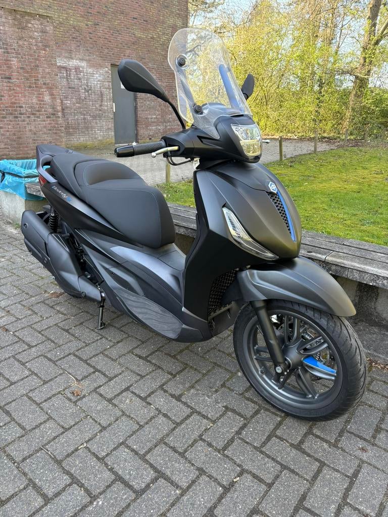 Piaggio Beverly hpe 400 bj 29-09-2025 250km, Ophalen of Verzenden, Zo goed als nieuw, Elektrisch, Overige modellen