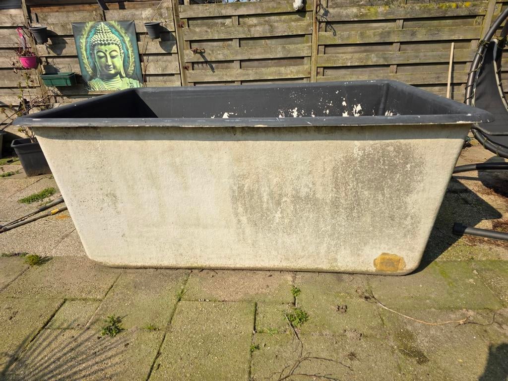 Polyester vijver 216x141x90 cm met doorvoer - Goede staat, Tuin en Terras, Vijvers, Ophalen, Gebruikt
